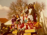 CARNAVAL 1974   "Char du Chat botté"